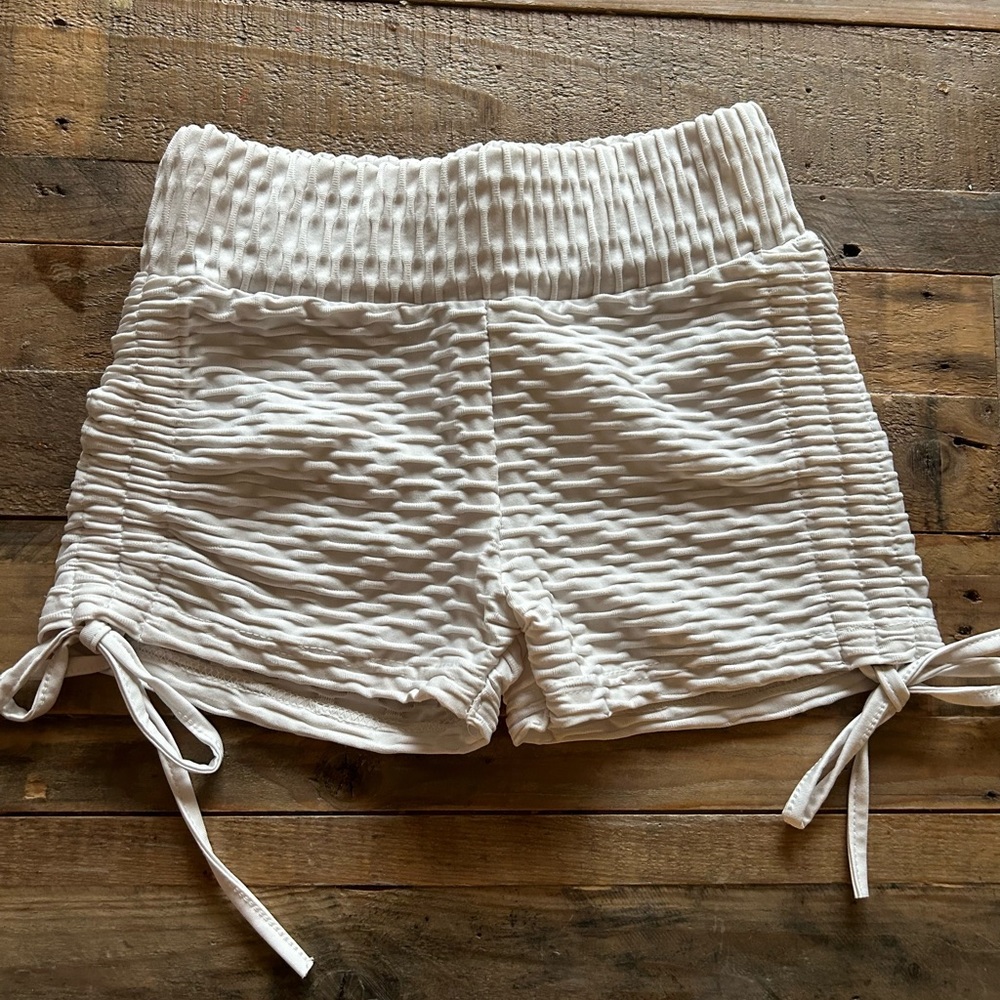 Scrunch shorts
